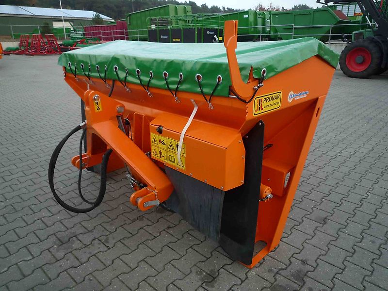 Pronar Salzstreuer HZS 10, selbstladend, NEU