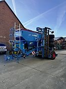 Lemken Compact Solitair 9/600 KK, BJ 2010, 6m AB, 4500l Tank, Reifenpacker, ISObus-Anschluß, OHNE SÄSCHIENE!!!