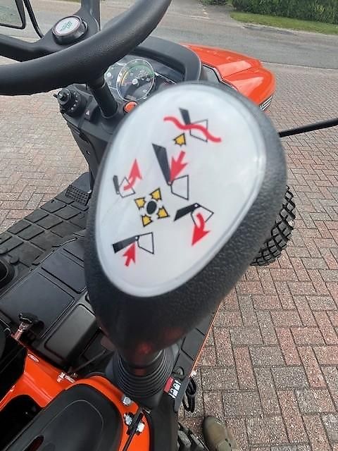 TAFE 6028H + FKH + FZW + Kreiselegge + Frontmähwerk