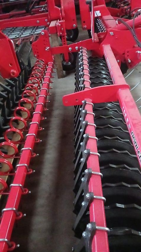 Agri Farm Universell einsetzbarer Euroflex Intensivgrubber