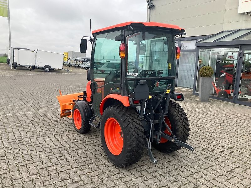 Kubota B2231 %SALE!%
