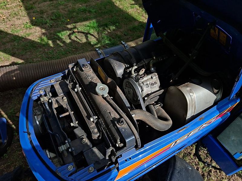 Iseki TH 3265 Rasentraktor+Klima+Mähwerk+Fangkorb GLS550