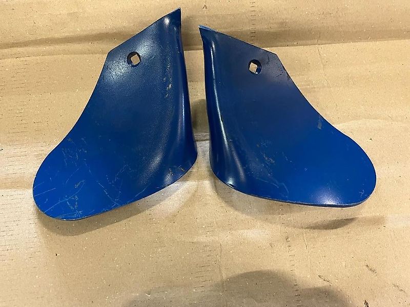 Rabe Dünger-Streichblech links und rechts, 27420702 und 27420701, Paarpreis