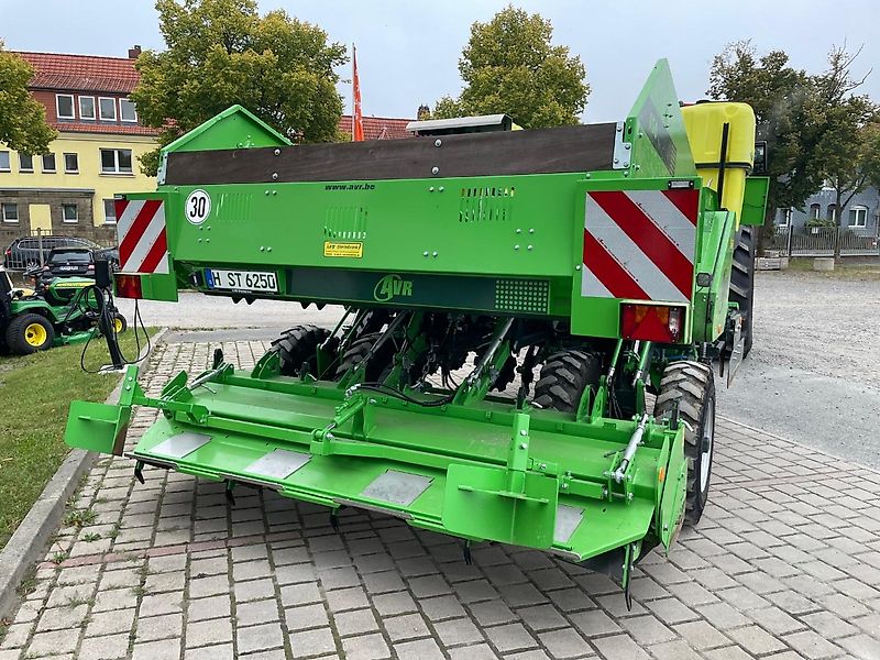 AVR Ceres 450 4x75 hydr. Antrieb