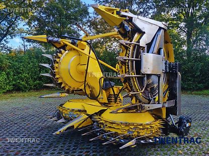 New Holland 450FIE (Kemper 460 Champion) maisbek