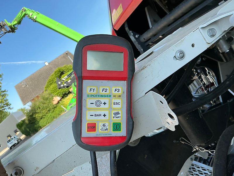 Pöttinger IMPRESS 313 F MASTER "DEMO-Presse"