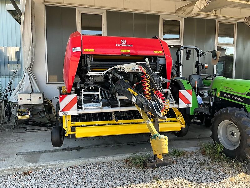 Pöttinger IMPRESS 313 F MASTER "DEMO-Presse"