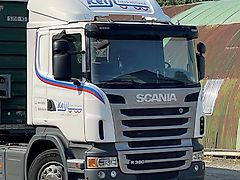 Scania Trekker met oplegger aardappeltransport