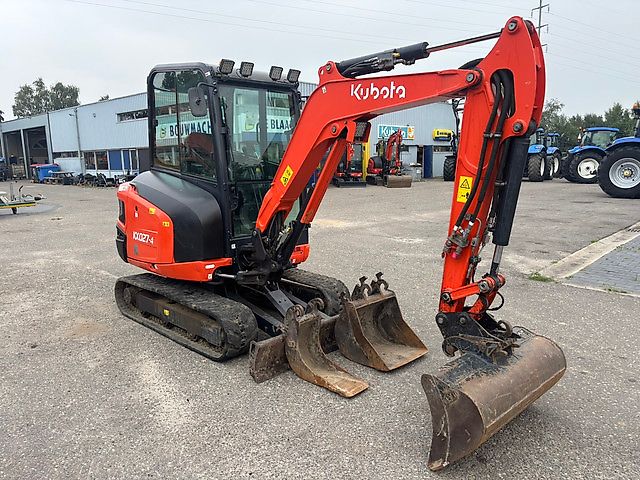 Kubota KX 027-4