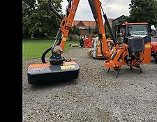 Ferri TSH 720Z mit Schlegelmähkopf Ferri TSH 720Z mit Schlegelmähkopf