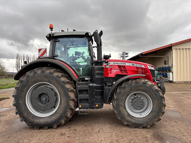 Massey Ferguson MF 8735 S Dyna VT