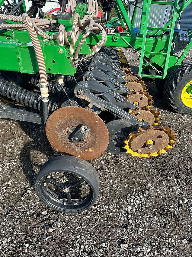 John Deere 750A - 6m