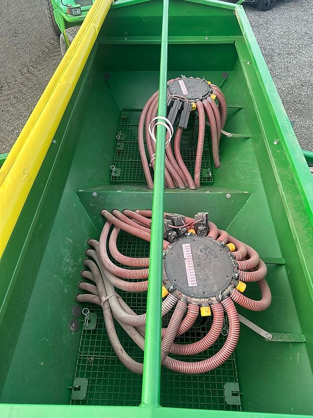 John Deere 750A - 6m