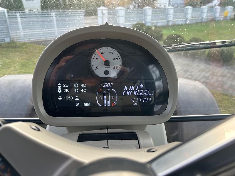 Massey Ferguson 5713 sl