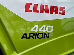 Claas Arion 440-4