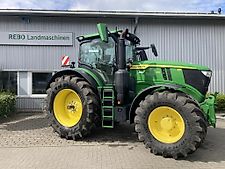 John Deere 6R230