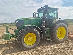John Deere 6230R