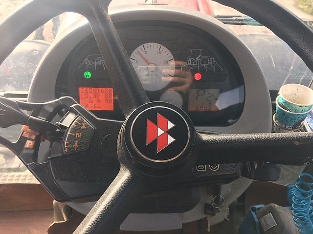 Massey Ferguson 8480