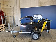 TP 176 BLACK BEAST Holzhacker /Holzhäcksler mit Dieselmotor und PKW-Fahrwerk-Lagergerät