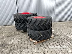 Fendt KOMPLETTRÄDER 480/70R24 + 520/70R38 CEAT