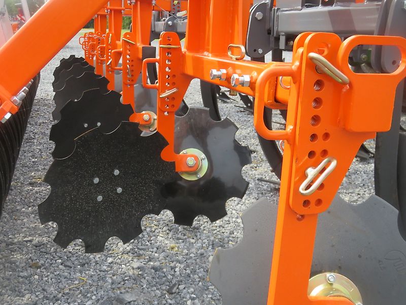 AgroXX TRIPLE-X 4.8-16 ZINKEN MULCHGRUBBER PREMIUM --