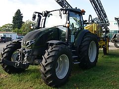 Valtra G135V
