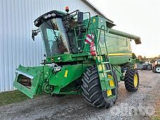 John Deere T 560 HM (Hill Master)