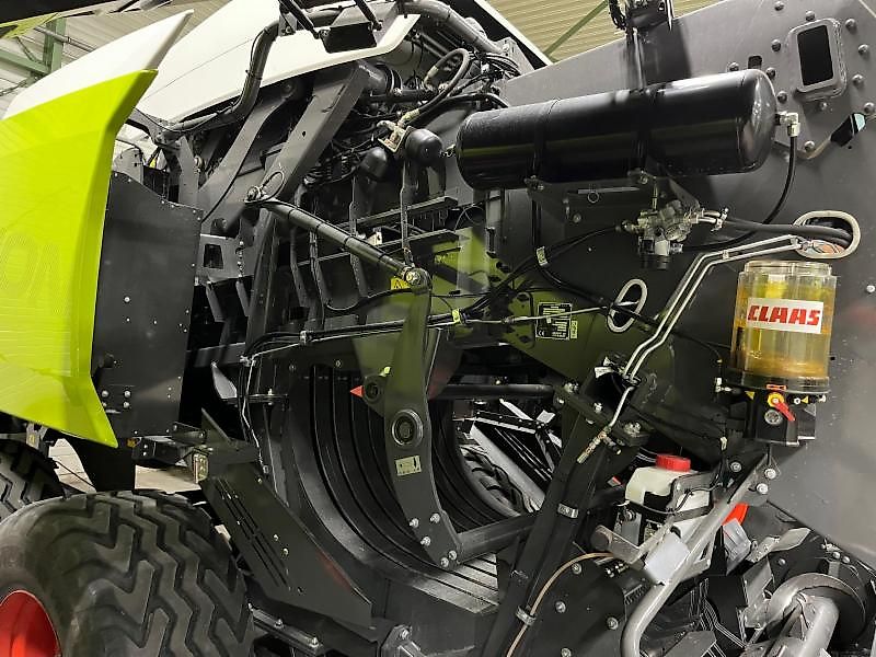 Claas QUADRANT 5300 RF T+ST