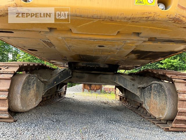 Caterpillar 374FL