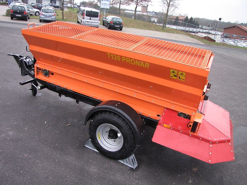 Pronar Salz- Sandstreuer T 130, ca. 2 m², NEU