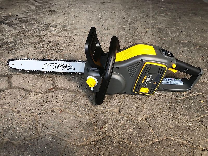 Stihl STIGA Akkusäge CS 700 e
