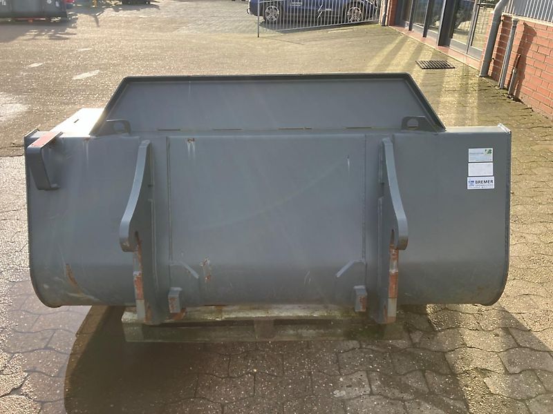 Bressel und Lade Schwergutschaufel M CLAAS TORION