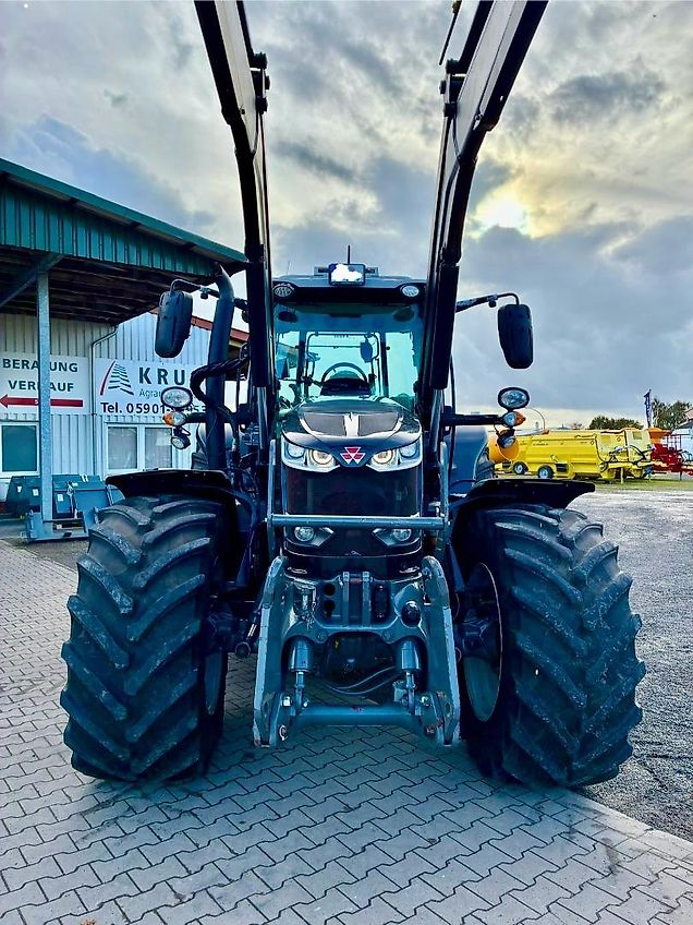 Massey Ferguson 7719S New Exclusive Dyna-VT schwarz rot DVT Dyna VT