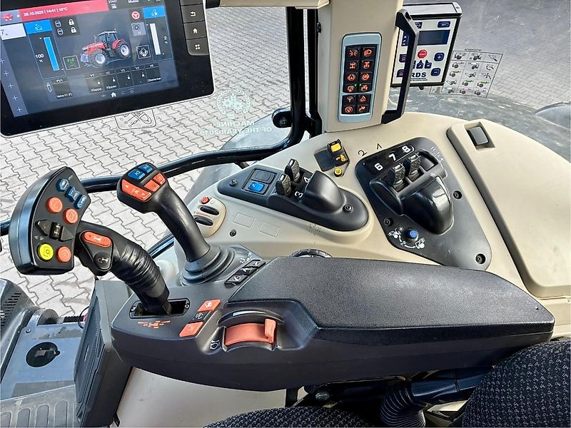 Massey Ferguson 7719S New Exclusive Dyna-VT schwarz rot DVT Dyna VT