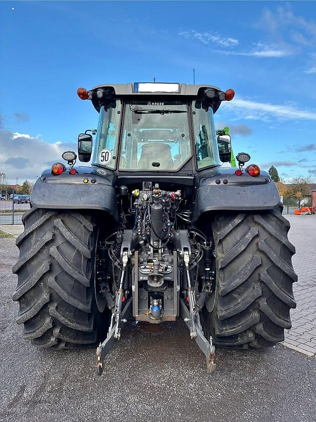 Massey Ferguson 7719S New Exclusive Dyna-VT schwarz rot DVT Dyna VT