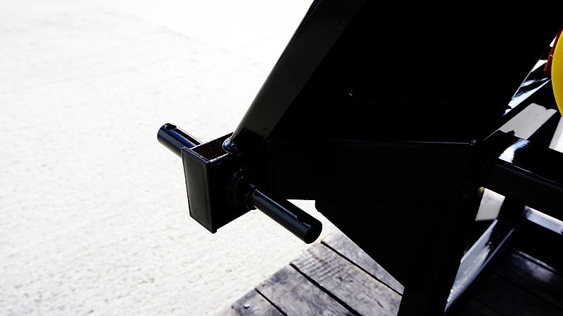 REMET CNC Holzhacker R-150 m. 3 Meter Förderband