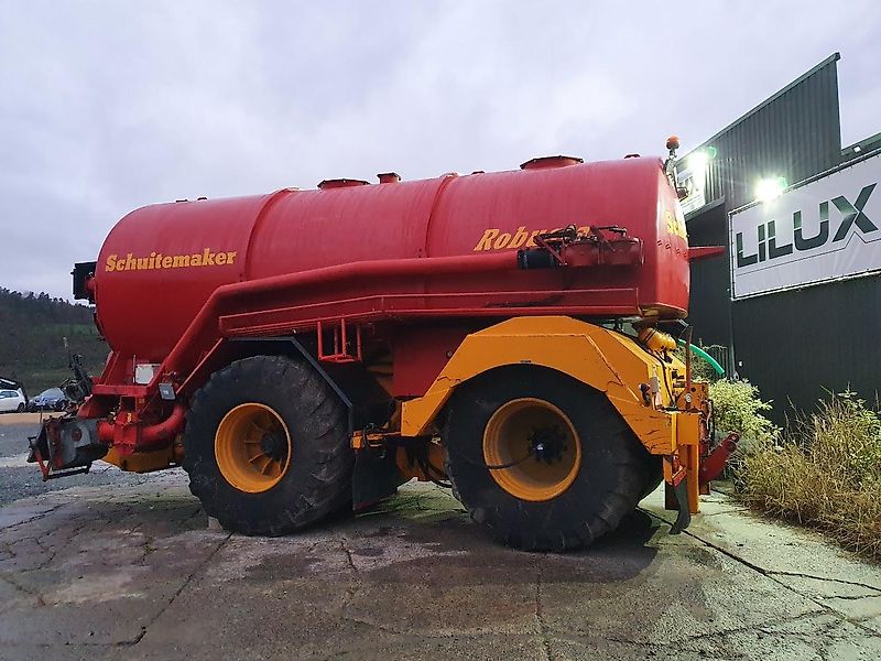 Schuitemaker Robusta 220