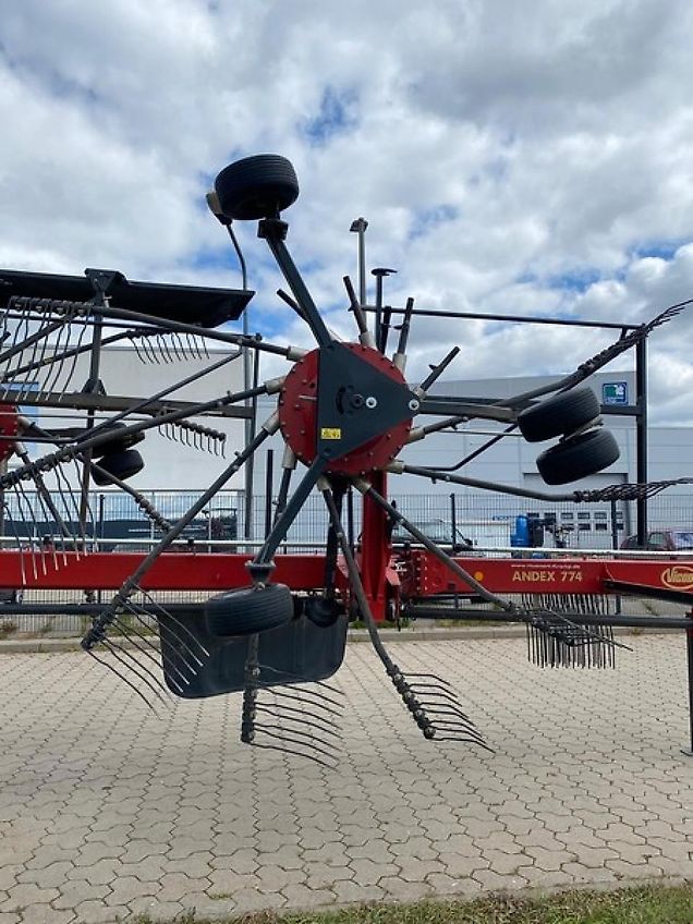 Vicon ANDEX 774 PROLINE