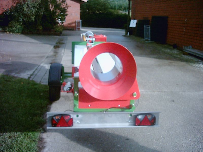 Kemper Kemper Netzmaschine mit 18 Ps Motor