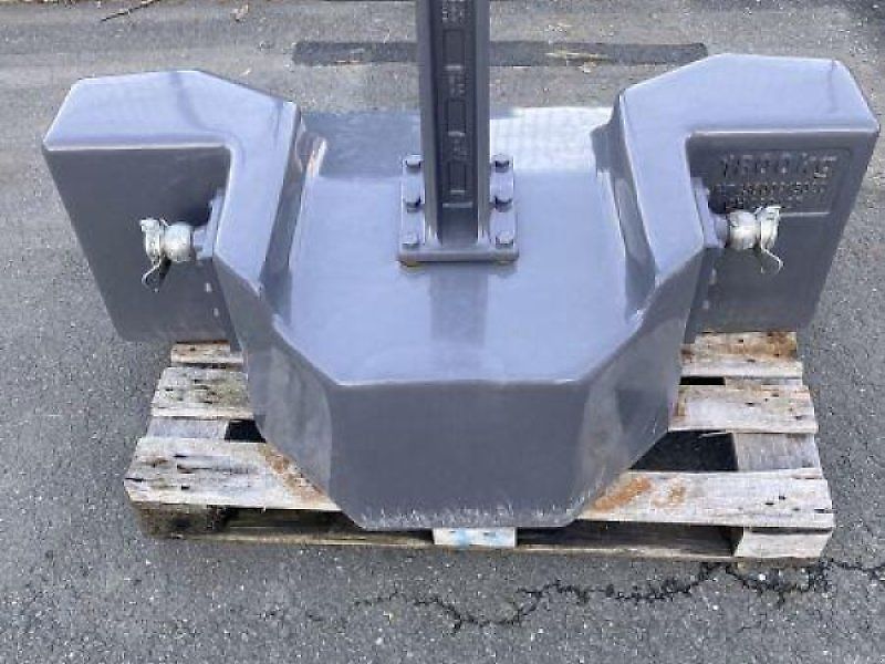 Fendt GEWICHT 1800 KG