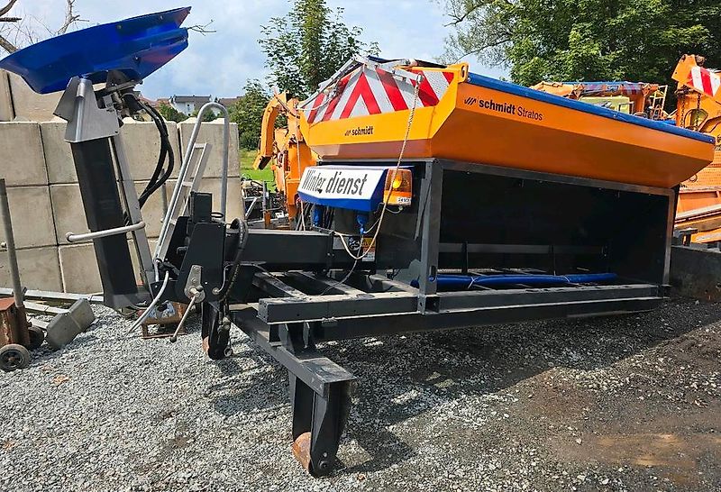 Neuwertiger Schmidt Stratos S30-27 VEP-490 Salzstreuer für Hakenlift Abrollcontainer Streuautomat Winterdienst Streusilo für LKW