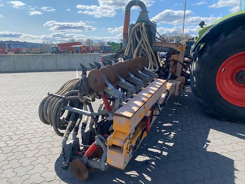 Duport Track DW 12368