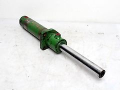 John Deere STEERING CYLINDER (used) - John Deere 6030, 6020