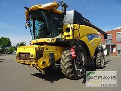 New Holland CR 980