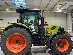 Claas Arion 660