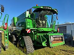John Deere S680