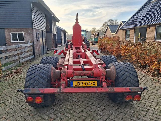 Pronar T185 haakarm/kipper