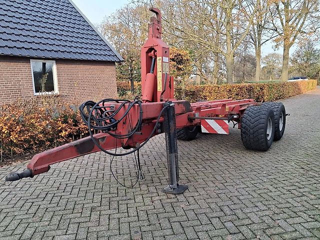 Pronar T185 haakarm/kipper