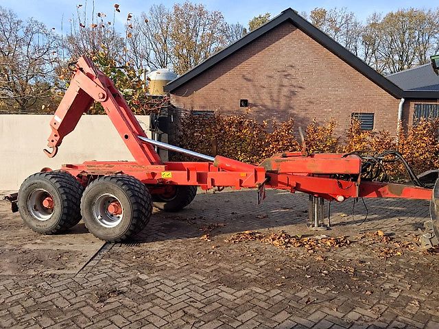 Pronar T185 haakarm/kipper