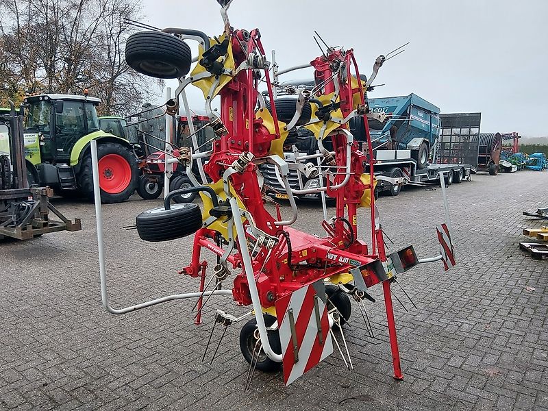 Pöttinger HIT 8.81 Schudder